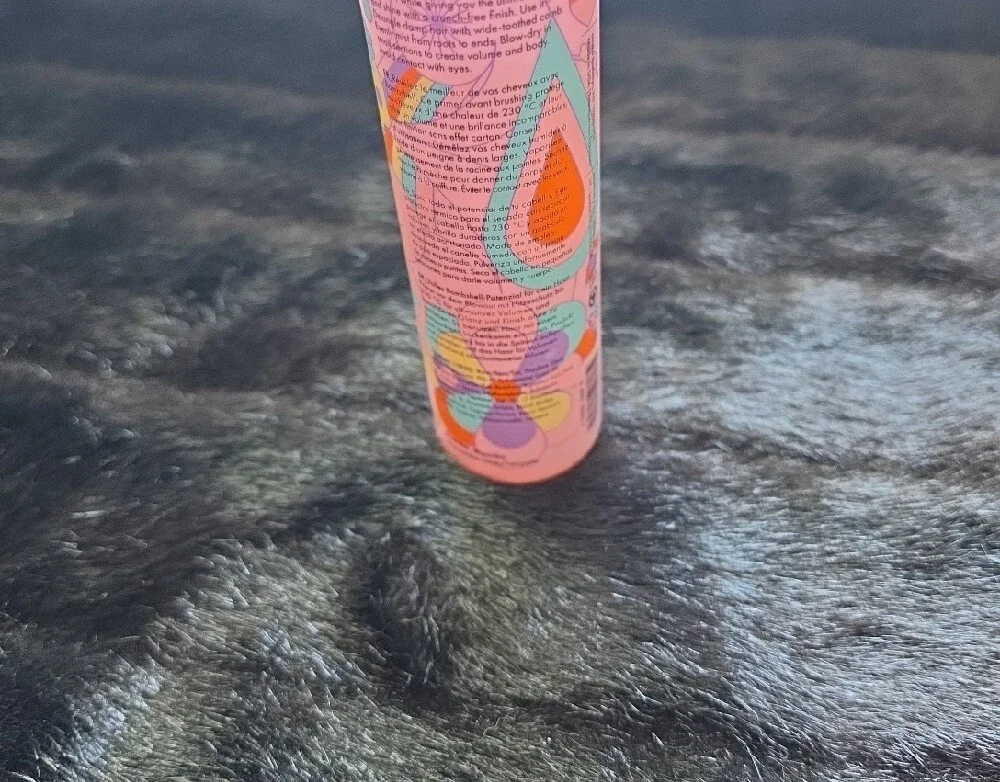 Amika Brooklyn Bombshell Blowout Spray